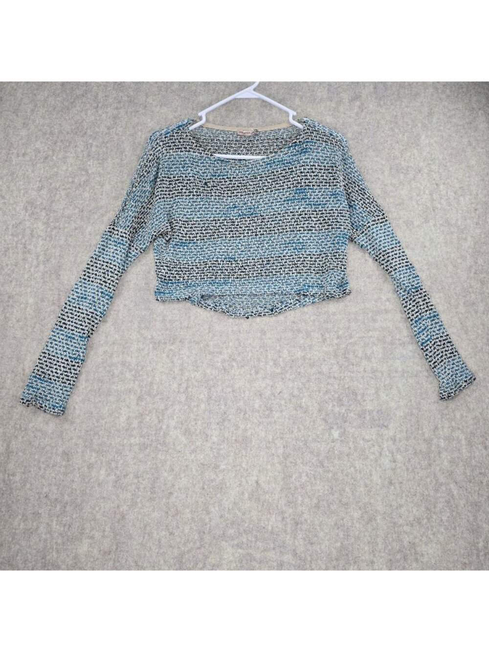 Body Central Knit Cropped Sweater Blue & Black Long Sleeve Open Weave Design